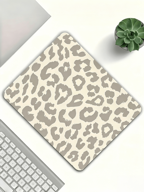 1pc Fashionable Light Grey Leopard Print Mouse Pad, Non-Slip And Durable, 3mm Thick Design, Smooth Texture, Suitable For Office Work And Gaming, Great Gift For Students And Office Workers