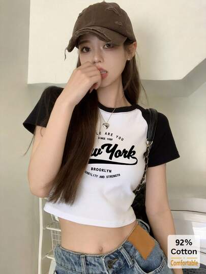 Áo thun ngắn tay in chữ mùa hè, áo croptop đen trắng, áo lót nữ thiết kế thời trang.