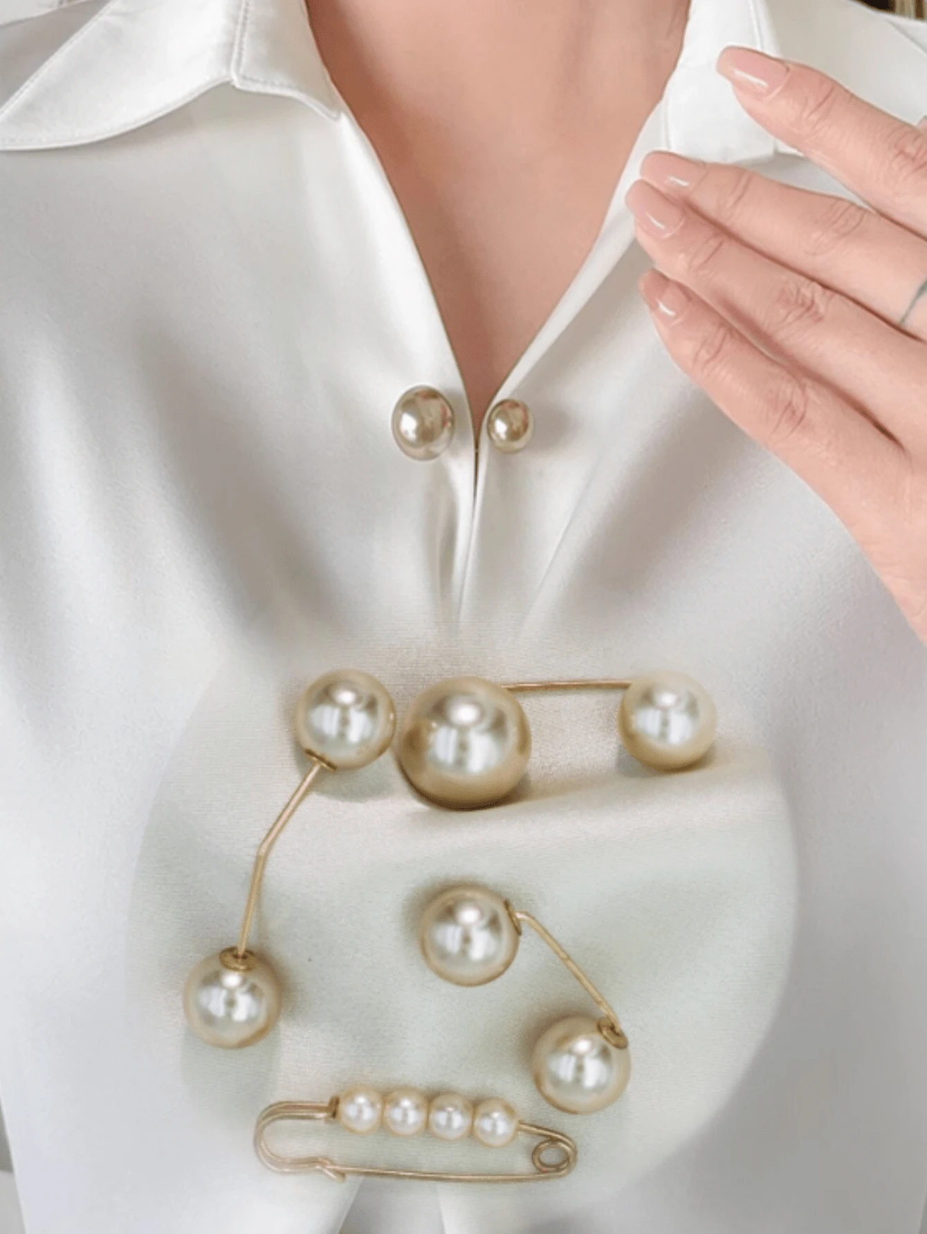 4-Piece Champagne Faux Pearl Embellished Lapel Clothes Dress Scarf Belt Pants Tightening Buckle Brooch Pin, Daily Decoration - Champagne - View 1