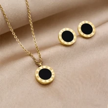 一套不锈钢罗马数字项链和耳环首饰套装，女士礼物 - 金黃色 - 查看 4