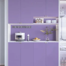 لفة واحدة من ورق الحائط اللاصق الأرجواني، مصنوع من مادة البي في سي بنمط زهري أحمر داكن مطفي، مقاوم للماء والبقع، سهل التركيب والإزالة، مناسب لخزائن المطبخ والطاولات والأدراج وتجديد الأثاث والغرف النوم والمعيشة وديكور جدران الغرف الجامعية، سهل التنظيف والقطع بالمقاس المطلوب - بنفسجي أنيق - مشاهدة 8