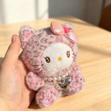 SANRIO 三丽鸥单件豹纹连帽毛绒娃娃项链系列 - Hello Kitty、酷洛米、美乐蒂、布丁狗、肉桂狗包包挂饰及节日礼物 - 彩色 - 查看 16