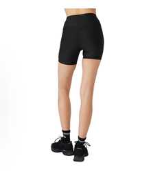 Alo Yoga High-Waist Biker Shorts | Signature Airbrush Fabric | Sculpting & Smoothing Tech | 5" Or 7" Inseam Options | Street-To-Studio Essential | Anti-Odor & Moisture-Wicking Performance - màu đen - Xem 2