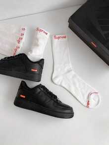 Supreme Hanes Crew Socks (4 Pack) Black Unisex Athletic Crew Socks Breathable Cotton Blend Moisture-Wicking Arch Support Reinforced Heel Toe Comfort Stretch Ribbed Cuff Stay In Place Signature Red Logo Print Bold Streetwear Aesthetic For Men Women Teens Youth Adults Perfect For Gym Workout Running Walking Hiking Cycling Outdoor Sports Daily Casual Wear Athleisure Street Style Sneaker Fits All Season Essential Premium Quality Durable Stitching Long Lasting Wear Anti-Oodor Fabric Keep Feet Fresh Ideal Gift For Him Her Sneakerheads Supreme Fans Streetwear Lovers Compatible With All Types Of Sneakers Boots Casual Shoes Viral  Socks For Instagram OOTD TikTok Fits Must-Have Urban Commute Accessory Easy To Care Machine Washable Authentic Inspired Design Sleek All-Black Colorway Versatile To Match Any Streetwear Outfit Jeans Shorts Joggers Essential Everyday Socks For Active Lifestyle Comfortable All Day Wear - trắng - Xem 3