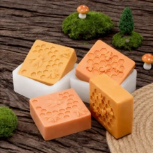 3D Honeycomb Bee Soap Silicone Mold Reusable Flying Bees Candle Mold For DIY Aromatherapy Candle, Soap, Resin, Plaster, Handmade Craft Home Decor - Bee - View 2