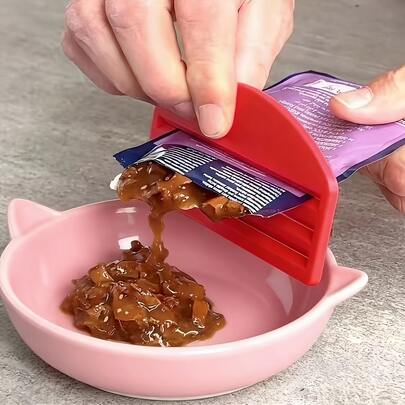 Cat Food Squeezer, Cat/Dog Wet Food Pouch Dispenser, Kitten Treats Scraper, Clean Hands Scraper