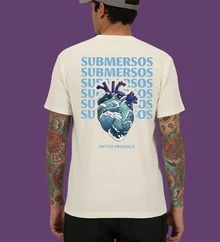 Christian T-Shirt "Submerged In Your Presence" Cotton Church Gospel Evangelical Catholic Clothing Unisex Stylish Tumbler God Jesus - 奶油色 - 查看 6