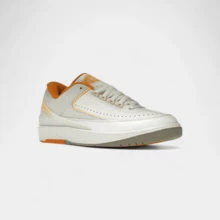 Jordan 2 Retro Low Craft Melon Tint - White - View 3