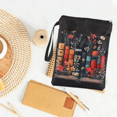 Ein Polyester-Buchcover mit Blumen- und Vintage-Buchmustern, waschbar, perfekt für Taschenbücher, eine ideale Wahl für Garten- und Kunstbücher, geeignet für Buchliebhaber und Leser, und ein unverzichtbares Schulmaterial für die Schulanfang.