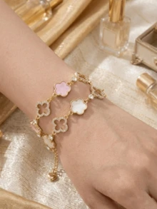 1 chiếc vòng tay mặt dây chuyền hình hoa bốn lá sang trọng, đính đá pha lê hồng và trắng, thích hợp làm quà tặng Ngày của Mẹ và đeo hàng ngày. - Vòng đeo tay - Xem 3