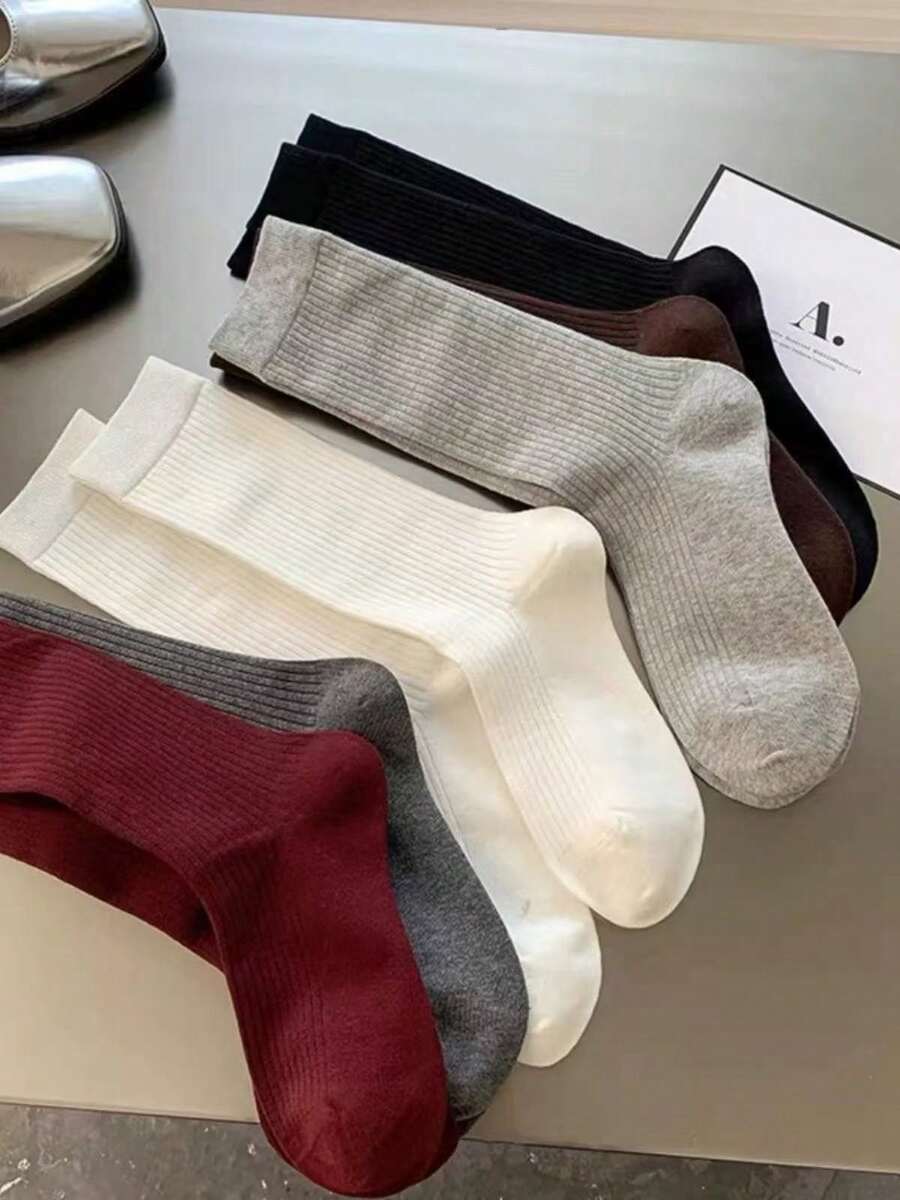 6 paires de chaussettes mi-mollet pour femmes, chaussettes pour dames, chaussettes mi-mollet côtelées de couleur unie, portables et polyvalentes pour le printemps/été, chaussettes folles, convenant aux sandales, talons hauts, baskets, chaussettes noires et blanches d'intérieur, cadeau de vacances - Multicolore - Voir 1