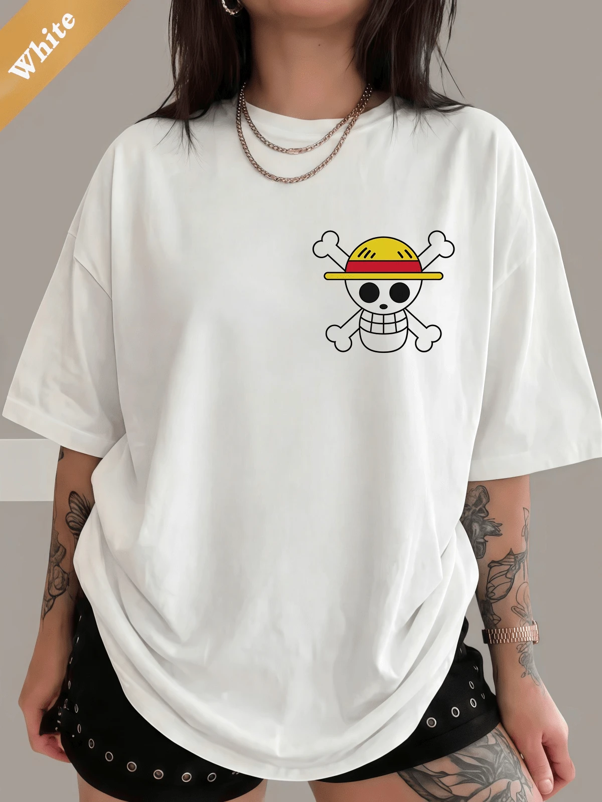 Minimalist One Piece Straw Hat Pirates Jolly Roger Oversized Cotton T-Shirt, Anime Pirate Logo Tee - trắng - Xem 1