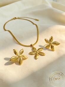Women's Gold Flower Necklace, Elegant Floral Petal Textured Jewelry, Vintage Gold-Plated Necklace, Suitable For Party, Wedding And Daily Wear - Multicolor - View 10