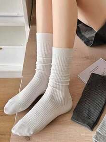 6 paires de chaussettes mi-mollet pour femmes, chaussettes pour dames, chaussettes mi-mollet côtelées de couleur unie, portables et polyvalentes pour le printemps/été, chaussettes folles, convenant aux sandales, talons hauts, baskets, chaussettes noires et blanches d'intérieur, cadeau de vacances - Multicolore - Voir 6