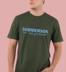 Christian T-Shirt "Submerged In Your Presence" Cotton Church Gospel Evangelical Catholic Clothing Unisex Stylish Tumbler God Jesus - 綠色 - 查看 5