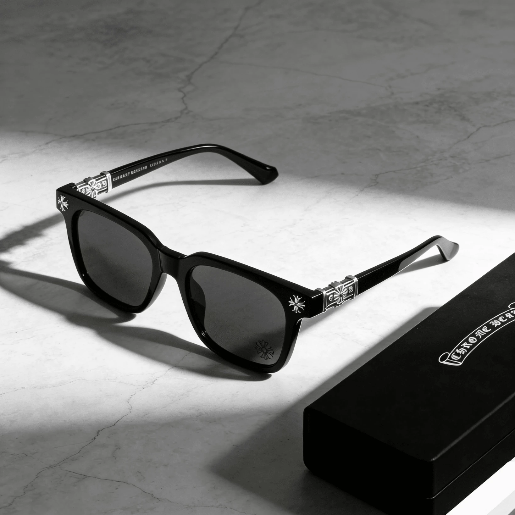 ChromeHeart Sunglasses - Fashionable Anti-Glare And Dust-Proof Glasses, A Stylish Accessory For Both Men And Women, Clear And Durable. Cycling Glasses. Casual Glasses. Suitable For Giving As Gifts. - 黑色 - 查看 1