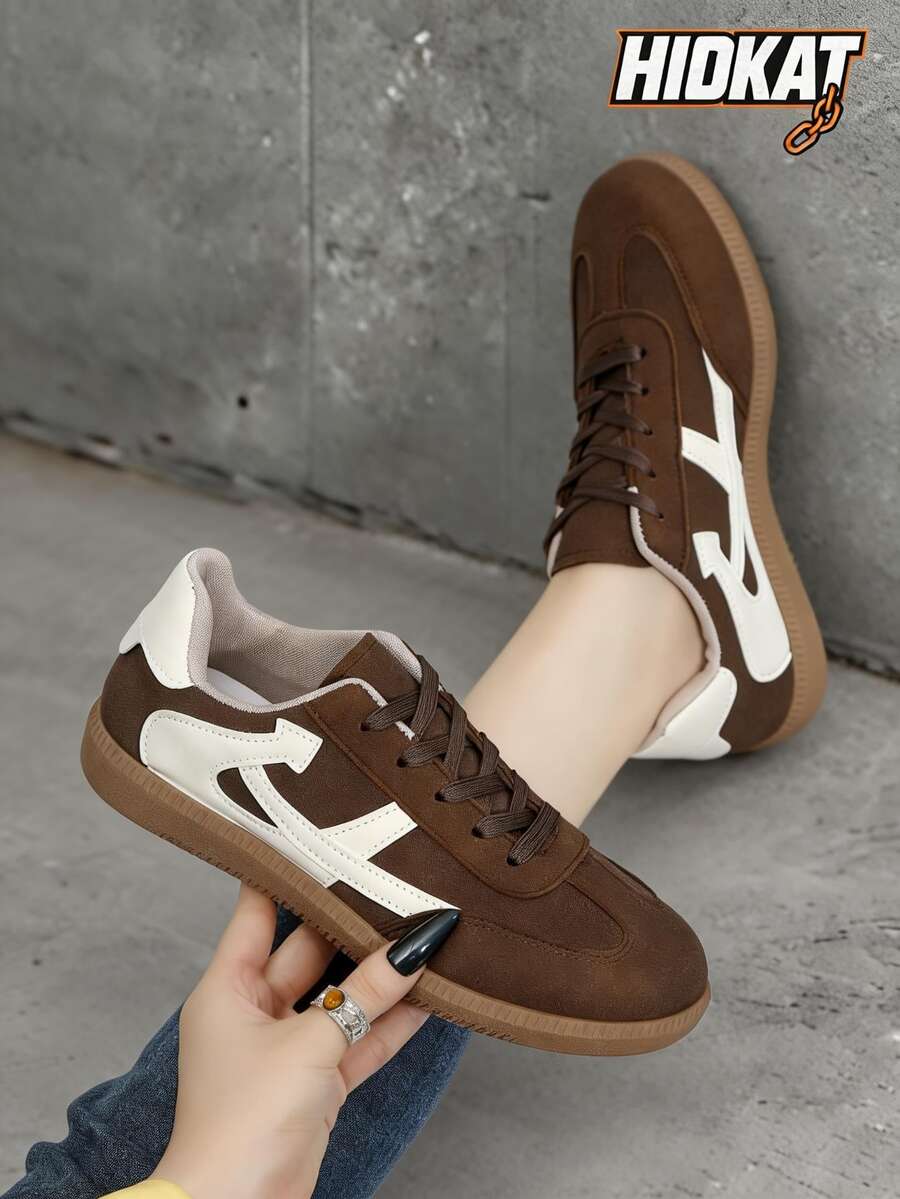 Hidkat Zapatillas deportivas casuales para mujer, zapatos planos cómodos y ligeros para caminar y hacer ejercicio - Marrón - Ver 1