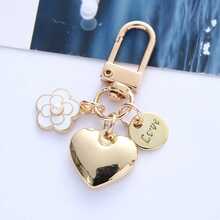 1pc Fashion Heart-Shaped Keychain Pendant, Cute Pearl Flower Letter Metal Accessory, Earphone Case Charm - Multicolor - View 7