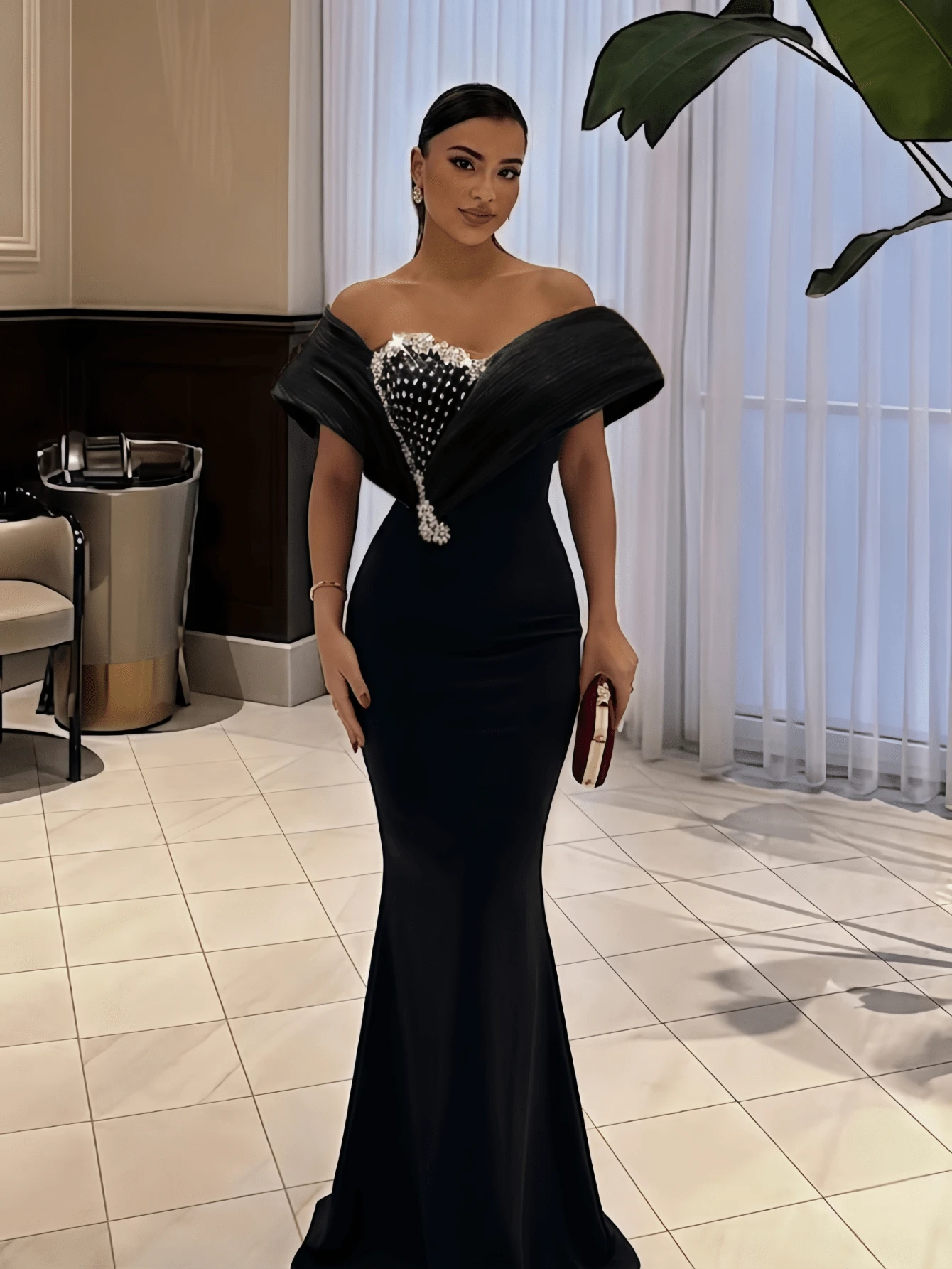 Elegante vestido de noche formal con decoración de strass, hombro regular, bajo de cola de pez, para boda y primavera, color negro - Negro - Ver 1