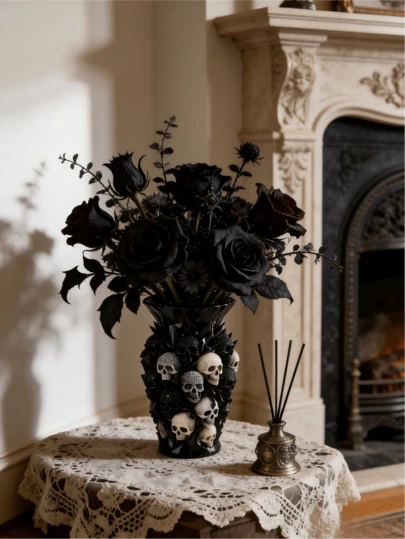 1pc Gothic Style Flower Vase Decor, Indoor Outdoor Resin Planter, Suitable For Home Garden, Black Skull Flower Pot, Farmhouse Table Vase, Rustic Vintage Living Room Kitchen Bedroom Decoration, Bookshelf Office Coffee Table Dining Room Fireplace, Applicable For Halloween-Valentine's Day-Christmas Home Decor, Flower Vase, Table Decor, Plant Pot