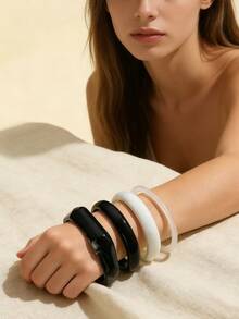 1 chiếc vòng tay nhựa hình tròn cách điệu kiểu Âu Mỹ, thích hợp cho nữ giới đeo hàng ngày. - Nhiều màu - Xem 1