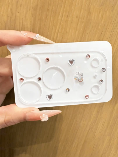 Miếng dán bảo vệ ống kính camera hình trái tim đính đá 3D sang trọng, tương thích với iPhone 17 Pro Max, kính cường lực trong suốt dễ thương, chống sốc, chống trầy xước, phụ kiện bảo vệ camera, quà tặng cho bạn gái.