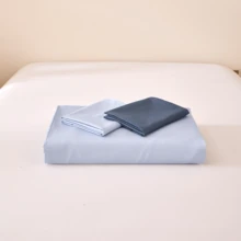 3件套渐变灰色床上用品，100%涤纶拉链被套和枕套，柔软透气，四季皆宜，适用于卧室/酒店/宿舍 - （2个枕套，1个被套，不含被芯），节日礼物 - 灰色 - 查看 11