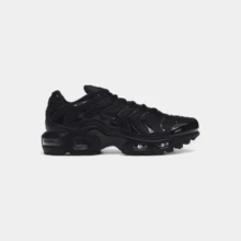 Nike Air Max Plus Triple Black (GS) - Black - View 2