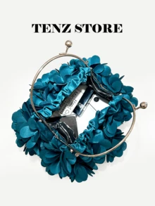 女士优雅孔雀蓝真丝缎面花瓣手拿包 - 时尚缎面花瓣手提包，配有可拆卸链条肩带，适合新娘、婚礼、舞会、毕业典礼、春季晚宴、鸡尾酒会和其他特殊场合，可搭配真丝缎面连衣裙 - 水鴨藍 - 查看 8