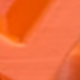 متعدد الألوان