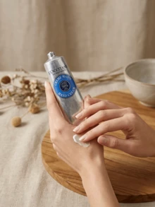 L'Occitane Shea Butter Hand Cream 5.2oz/150ml Nourishes & Protects Dry Hands, Fast-Absorbing, Non-Greasy, Leaves Skin Moisturized & Soft, Vegan Girlfriend Wife Mother Friend Boyfriend Husband Father Brother Birthday Graduation Party Travel Camping Outdoors School Campus Trip Festivals Anniversary Office Winter Christmas Special Occasions, Party - Multicolor - View 5