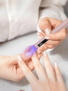 可攜式UV LED美甲燈附可折疊支架，USB供電美甲凝膠固化燈附計時顯示，LED美甲燈條適用於凝膠指甲油、壓克力與接長指甲，快速乾燥美甲工具，適合居家DIY與美甲沙龍使用 - 彩色 - 查看 4