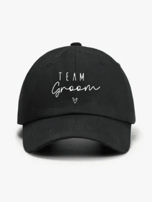 1件印花「TEAM GREEM」經典棒球帽 - 極簡「Groom Squad」字母印花 - 提供婚禮中性色（白色、米色）和隊伍色（粉色、黑色）- 透氣「光滑質感」可調節帽子，適合伴郎派對和伴娘禮物、新娘用品、婚禮配件 - 新郎團 - 查看 12