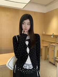 Women's Polka Dot Long Sleeve T-Shirt, Lace Patchwork Design, Fitted, Suitable For Spring And Autumn Vacation Black - Black - View 1