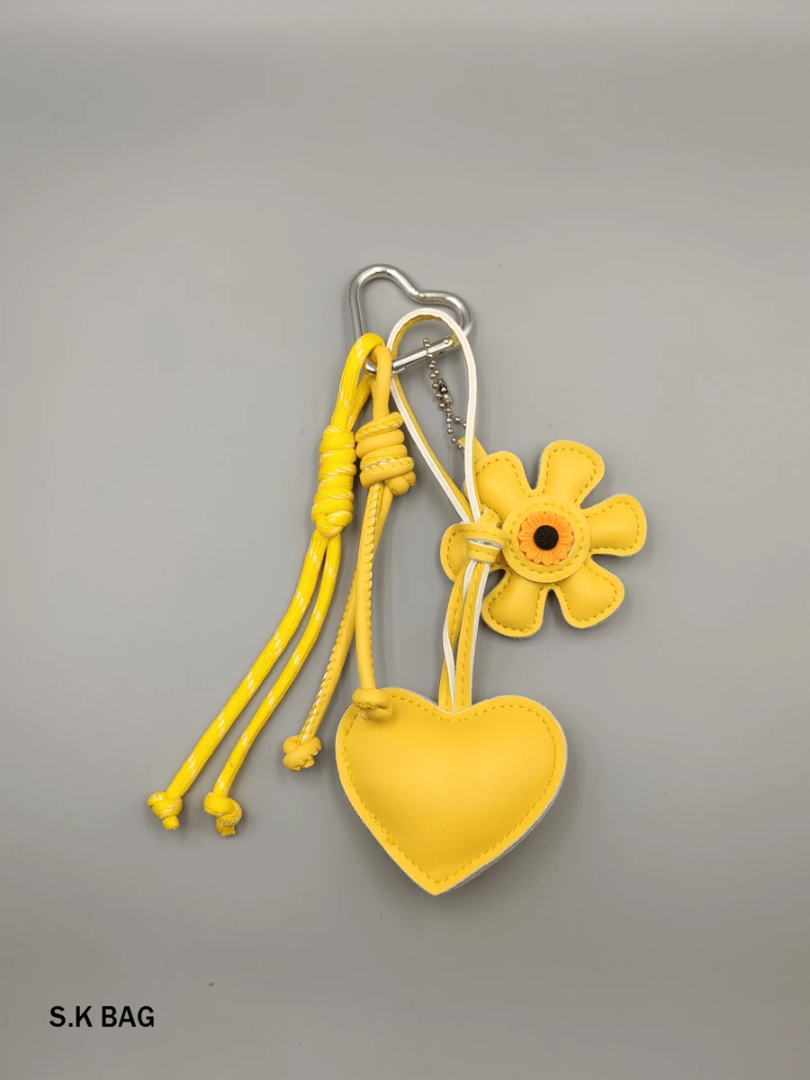 1 pieza Llavero/Accesorio de bolso con forma de girasol y corazón en tonos pastel de verano - Amarillo - Ver 1