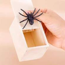 1pc Funny Spider Pop-Up Prank Toy, Creative Gag Box, Halloween Party/April Fools' Day Decoration Surprise Joke Toy, Funny Gift For Friends And Family - Multicolor - View 7