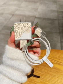 Sexy Leopard Print, Tiny Floral Pattern, Minimalist Apple Charger Protective Case, Compatible With 20W Chargers Compatible With Iphone 15, 16 ProMax Cables, Anti-Bending, Anti-Cat Bite, Fits 13/14 Plus Cables And Chargers, Christmas Gift - Multicolor - View 3