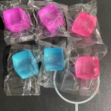 减压魔方——一款手持式桌面玩具，有效缓解焦虑。采用超弹力可挤压材料制成，保持立方体形状。适合作为课堂奖励、派对礼物和节日礼品！（颜色随机） - 彩色 - 查看 7
