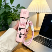 兼容 Osmo Pocket 3，精准开孔，不影响按键操作；柔软硅胶材质，防震防刮，全面保护相机；可爱 3D 蝴蝶装饰，时尚吸睛；分体式设计，易于安装和收纳；附赠防丢挂绳，方便携带；镜头盖+屏幕盖，全方位保护 - 查看 9