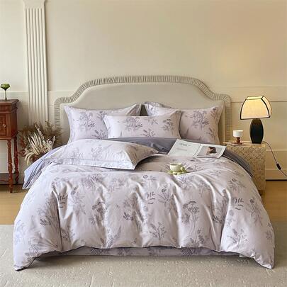 Bộ 3 món ga trải giường kiểu Mỹ in hoa lớn, 100% cotton, gồm 2 vỏ gối và 1 vỏ chăn.