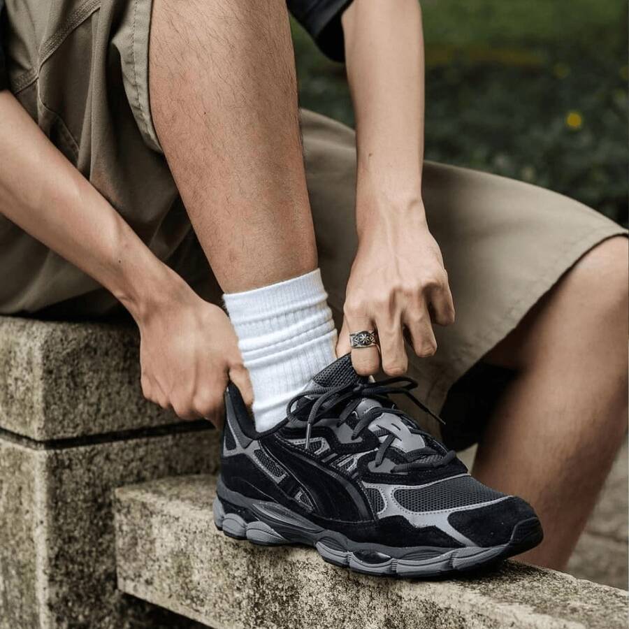 Promotion: High-Quality Azics NYC GEL Gym Shoes - Immediate Shipping (24 Hours) - Black - View 1