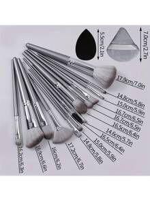 Bộ cọ trang điểm cao cấp 18 món, bao gồm cọ tán kem nền, bông mút trang điểm và các loại cọ trang điểm mặt. - Nhiều màu - Xem 3