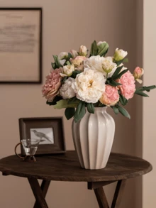Nejlue Artificial Flowers/Plants1111 Home & Living 1/2件人造牡丹花含花苞與綠葉，逼真人造牡丹花，人造花，人造花莖，適用於居家裝飾、婚禮花束、節日裝飾、情人節禮物、母親節禮物和派對中心裝飾。玫瑰、婚禮裝飾、花束、人造花、花束、花束用品、人造花、室內裝飾、母親節禮物、居家裝飾、仿真花、春季裝飾。 - 彩色 - 查看 3