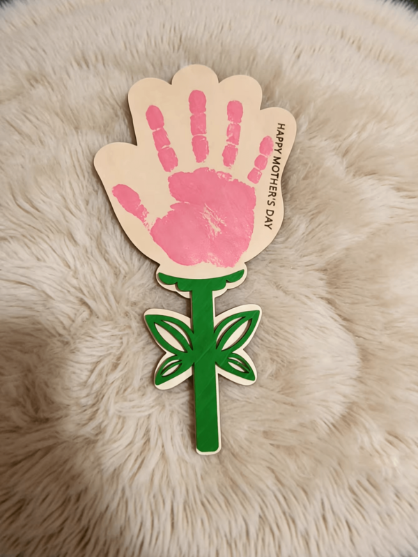 1pc Handprint Floral Wooden Craft, Unfinished Handprint Rose Wooden Product, Mother's Day Handprint Art Set, Children's DIY Painting Craft, Warm Mother's Day Gift For Mom & Grandma, Home Decor