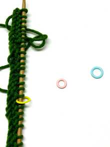 60pcs Tri-Color Woven Stitch Markers, 20pcs Each In Pink, Blue And Yellow. Color-Coded For Easy Size Identification. Closed-Loop Design Is More Secure Than Open-Style, Preventing Markers From Falling Off. Suitable For Knitting, Crochet, And Various DIY Projects To Mark Stitches And Rows. - Marking Buckle - View 5