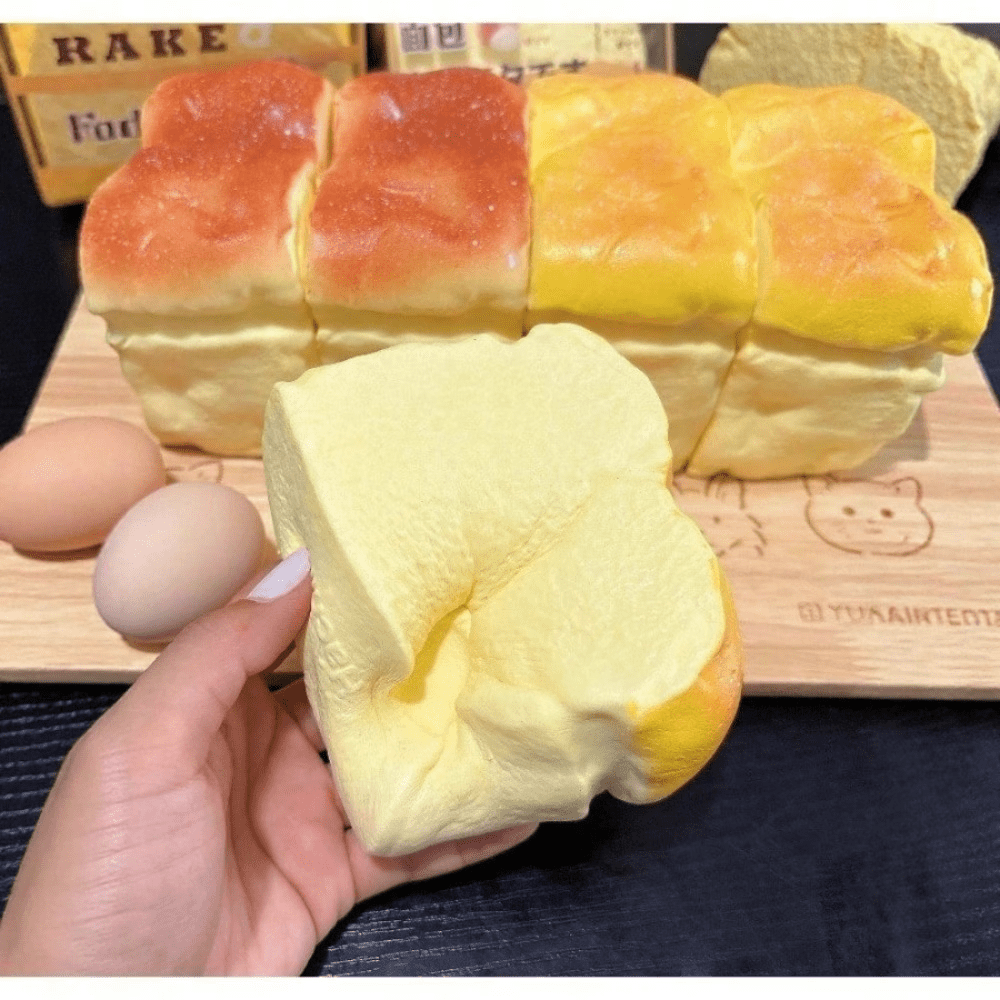 Brinquedos de apertar realistas em formato de bolo e pão, com recuperação lenta para alívio do estresse, presentes terapêuticos criativos e interessantes, pequenos presentes com alta qualidade estética para aliviar a pressão.
