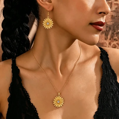 Bộ dây chuyền và bông tai hình hoa hướng dương đính đá phong cách Bohemian cổ điển dành cho nữ, bộ trang sức hoa hướng dương sang trọng, thời trang thường ngày, quà tặng cho bạn bè và người yêu.