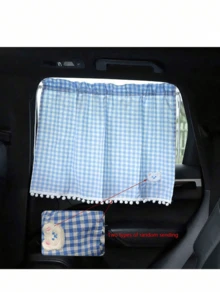 1 Set Karomuster Seitenfenster Sonnenschutz. Atmungsaktives Gewebe blockiert UV und Hitze, erhöht Privatsphäre. Einfache Hakenmontage, passt für die meisten Fahrzeuge, praktische Sommer Auto Dekoration. - Mehrfarbig - Übersicht 3
