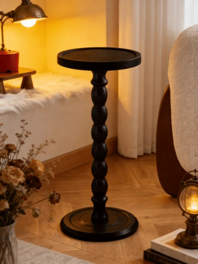 现代简约圆形木质边桌、咖啡桌、小型多功能木质咖啡桌，适用于客厅、沙发、卧室，可用作木质植物架，家居装饰家具，也适用于客厅、卧室、床头摆放花卉装饰品。