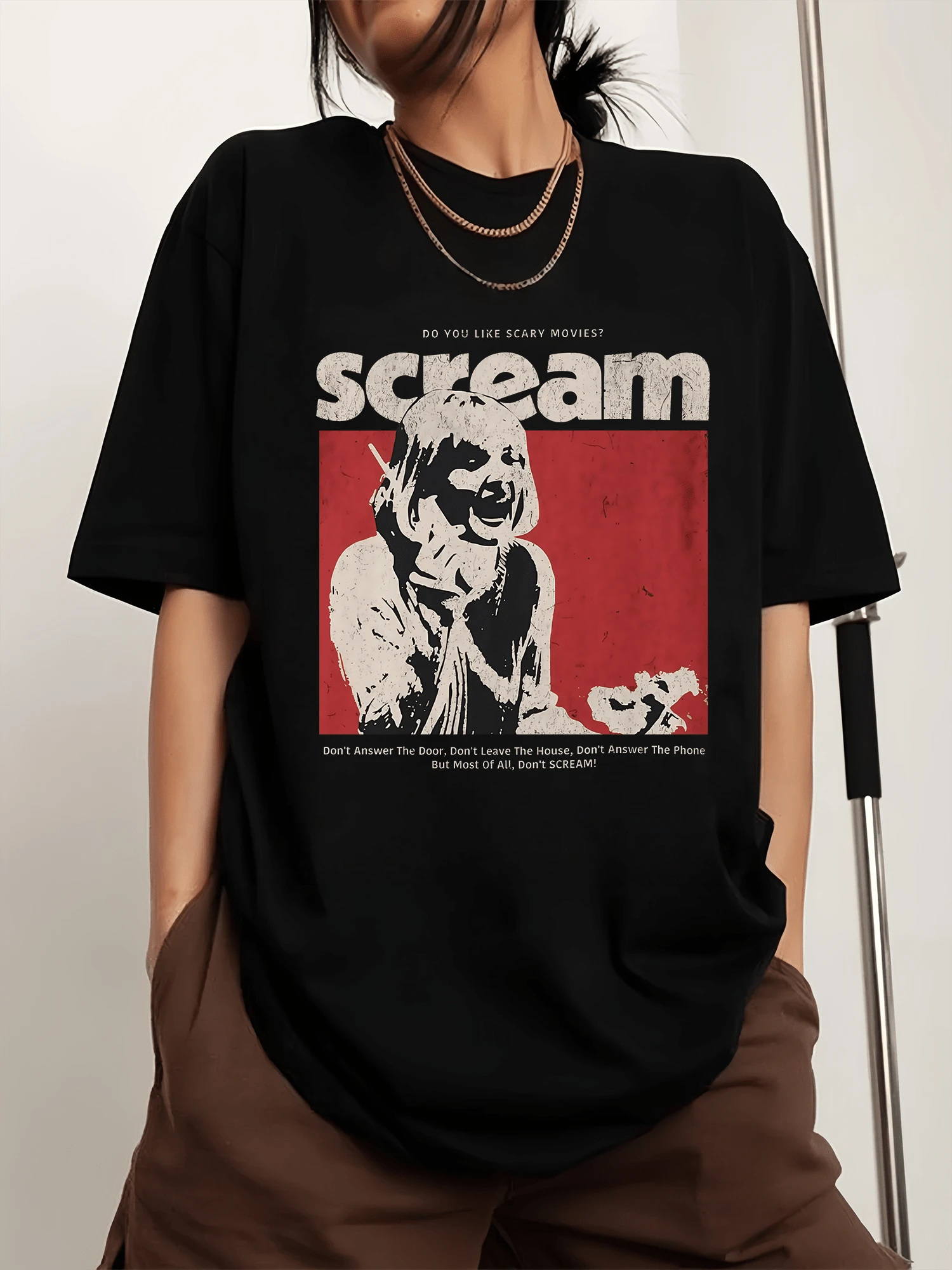 SS-Screamss Movie Men's Sports T-Shirt With Crew Neck And Print, Short Sleeves - Black - View 1